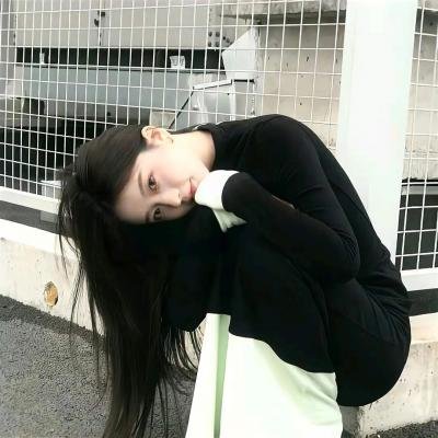 小妞死翘翘
